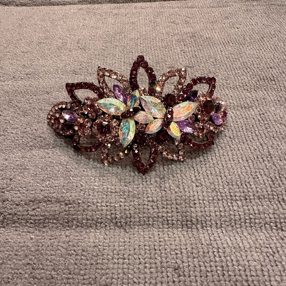 Vintage rhinestone hair clip- Amethyst tones